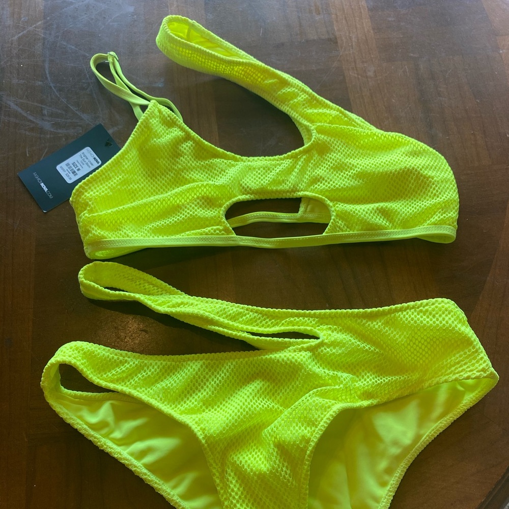 NWT Fashion nova swim